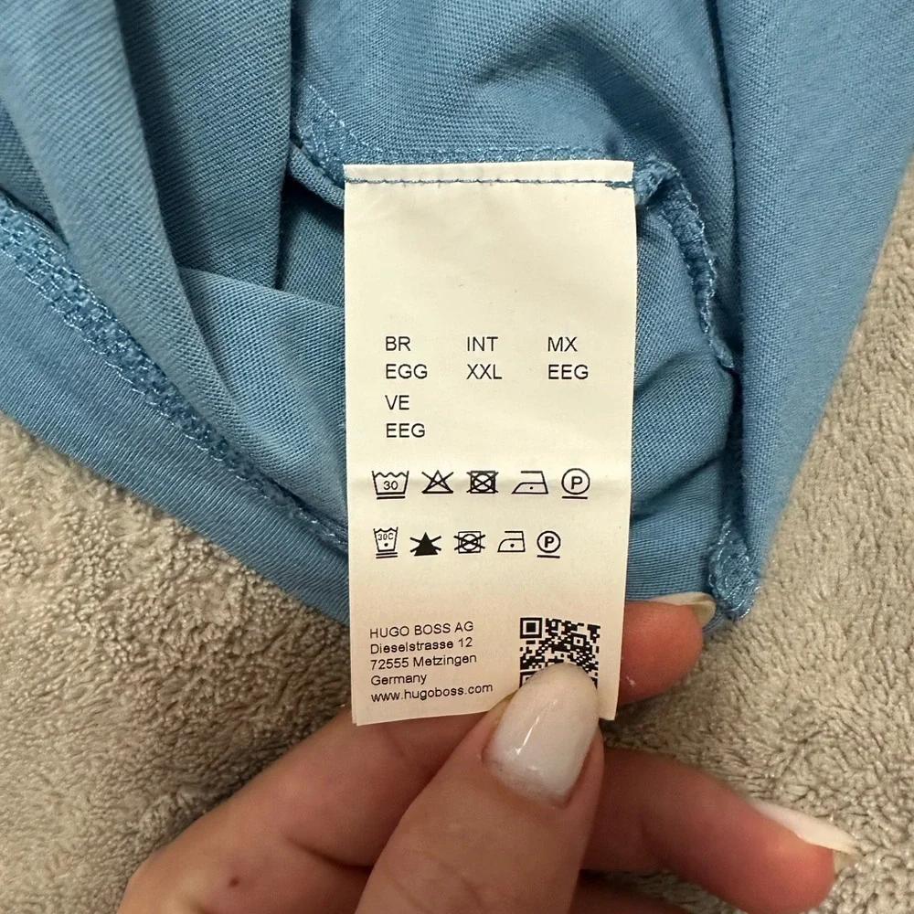 Hugo boss men tee - Picture 9 of 12